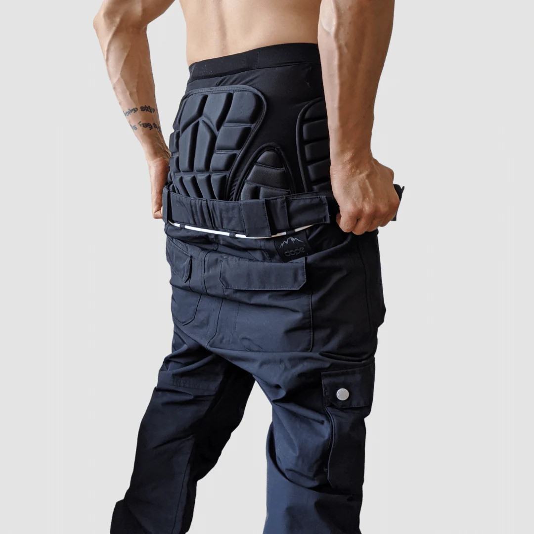 Snowboard Impact Shorts + FREE Wrist Guards or Knee Pads - Image 3